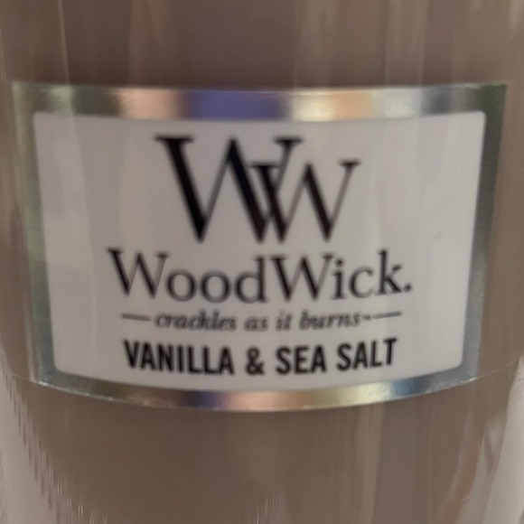 WoodWick Vanilla & Sea Salt Large Hourglass Jar Candle Wooden Wick Crackles NEW - Picture 3 of 12